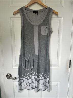Jane & John Lightweight Gray Sleeveless Midi Dress with Pocket Details